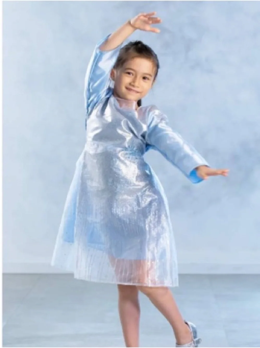 DISNEY Girls Frozen 2 Queen Elsa "Dark Sea" Light-Up Costume Dress | 4-6 - Picture 3 of 13